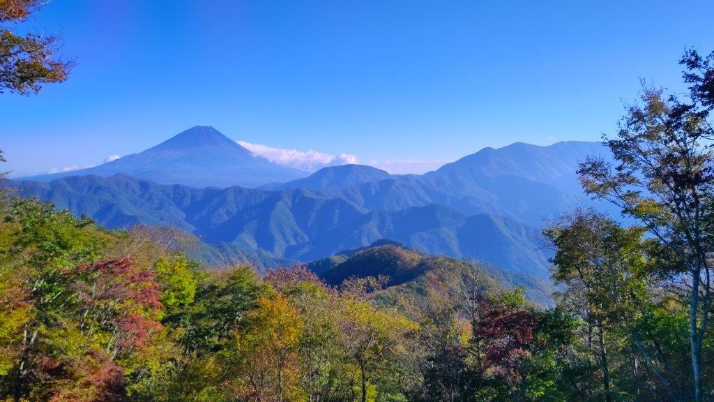 Mt Obatake (1117m) & Mt Hiru (1280m), Ichikawa-misato Town, Yamanashi Prefecture, Sunday, November 3,&nbsp;2024