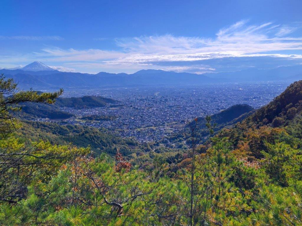 Mt Komatsu (514m), Mt Shiro (640m) & Mt Yumura (446m), Kofu City, Yamanashi Prefecture, Saturday, November 23,&nbsp;2024